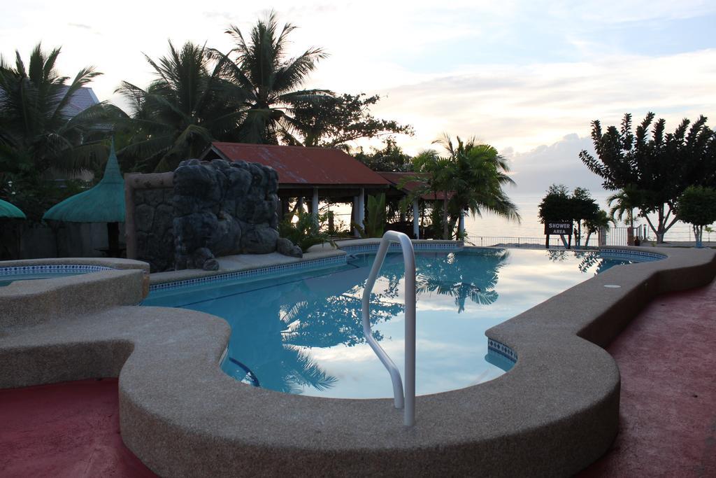 Bonita Oasis Beach Resort Moalboal Exterior foto